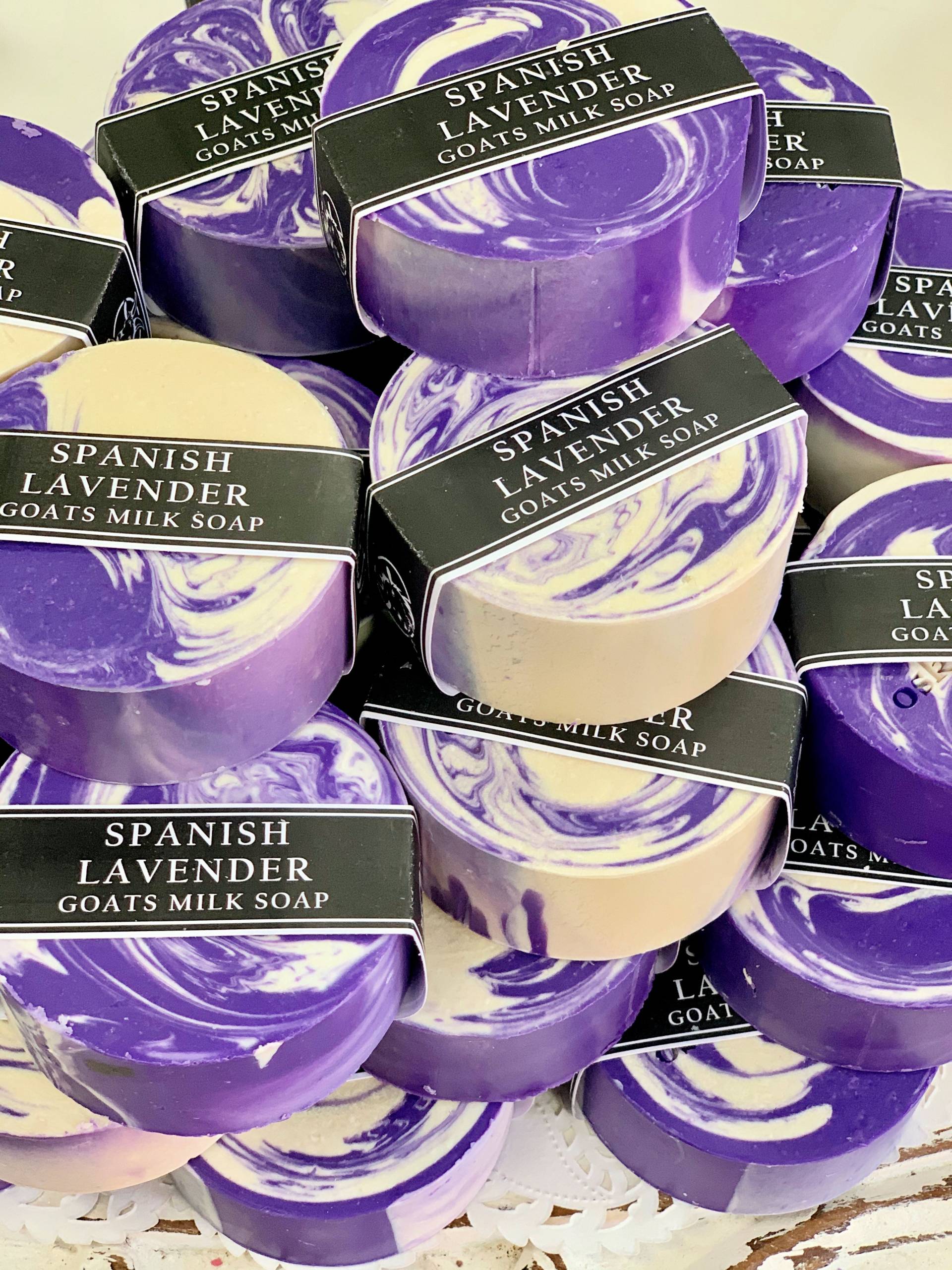 Spanish Lavender- Goats Milk Disc